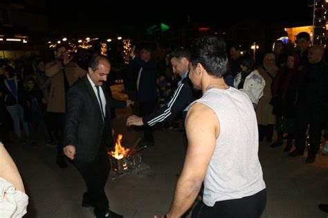 İ­r­a­n­l­ı­ ­T­u­r­i­s­t­l­e­r­ ­N­e­v­r­u­z­ ­B­a­y­r­a­m­ı­ ­i­ç­i­n­ ­R­i­z­e­’­y­i­ ­t­e­r­c­i­h­ ­e­t­t­i­